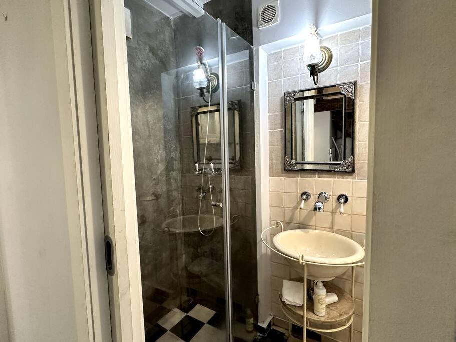 Apartment Budget 2 Bed In Bica W Air Con - Belle Epoque Lisbon