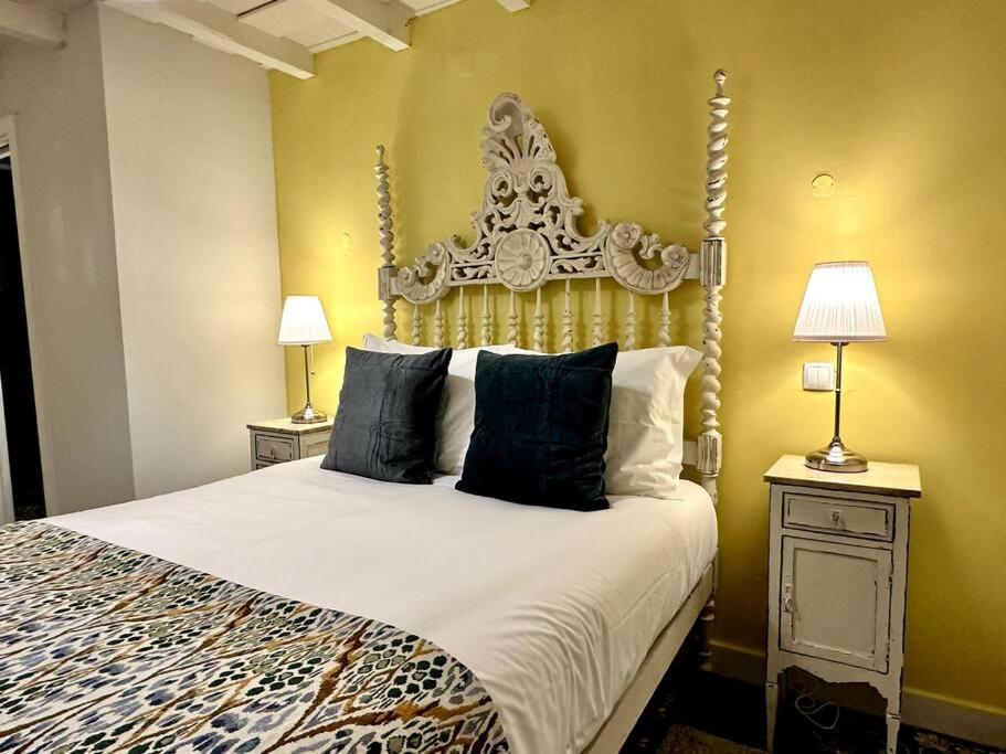 Apartment Budget 2 Bed In Bica W Air Con - Belle Epoque